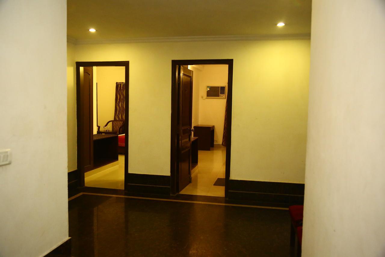 Hotel Smart Inn 2 Nova Deli Exterior foto